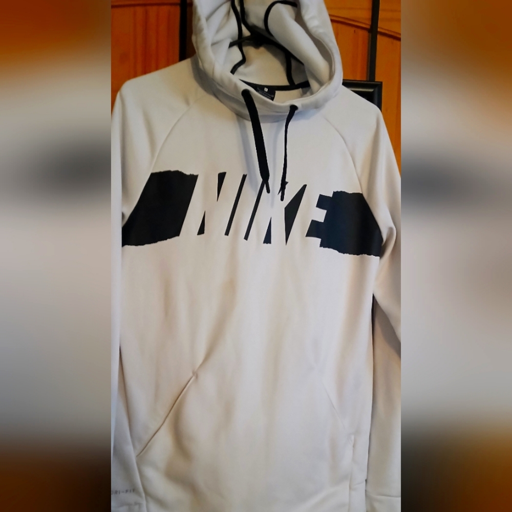 Nike dri fit size S mens